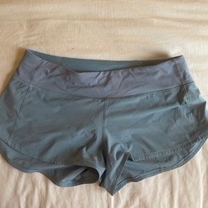 Lululemon Speed Up Shorts/2.5”